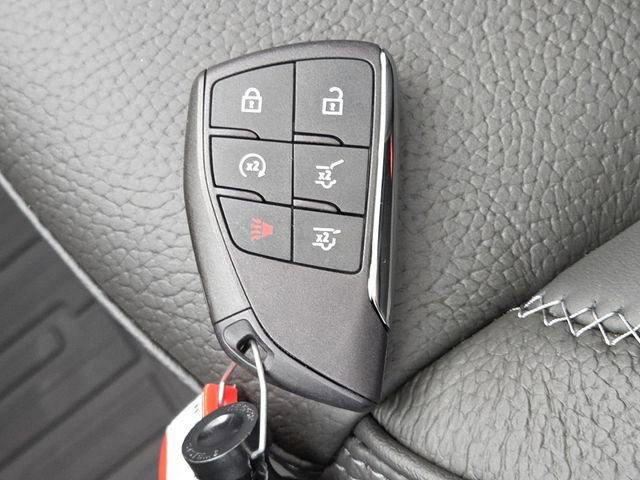 New 2026 GMC Yukon Denali w/ Advanced Technology Package AWD/4WD image 42