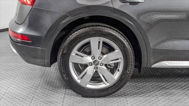 Used 2019 Audi Q5 2.0T Premium w/ Convenience Package image 32