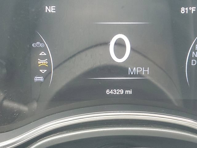 Used 2021 Jeep Grand Cherokee Altitude AWD/4WD image 22