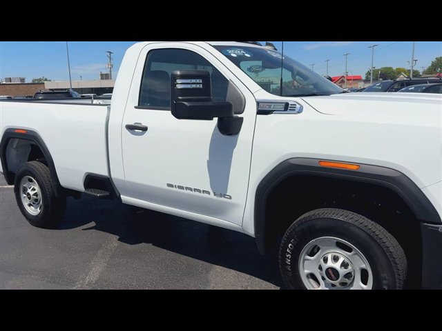 Used 2024 GMC Sierra 2500 Pro w/ 1SA Pro Safety Plus Package AWD/4WD image 2