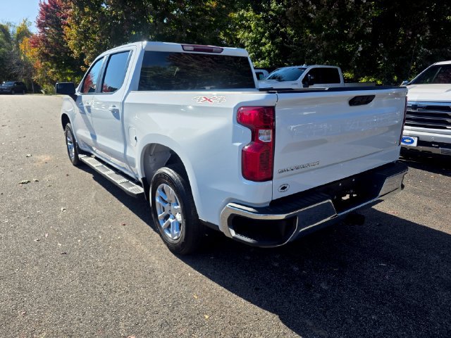 Used 2023 Chevrolet Silverado 1500 LT AWD/4WD image 2