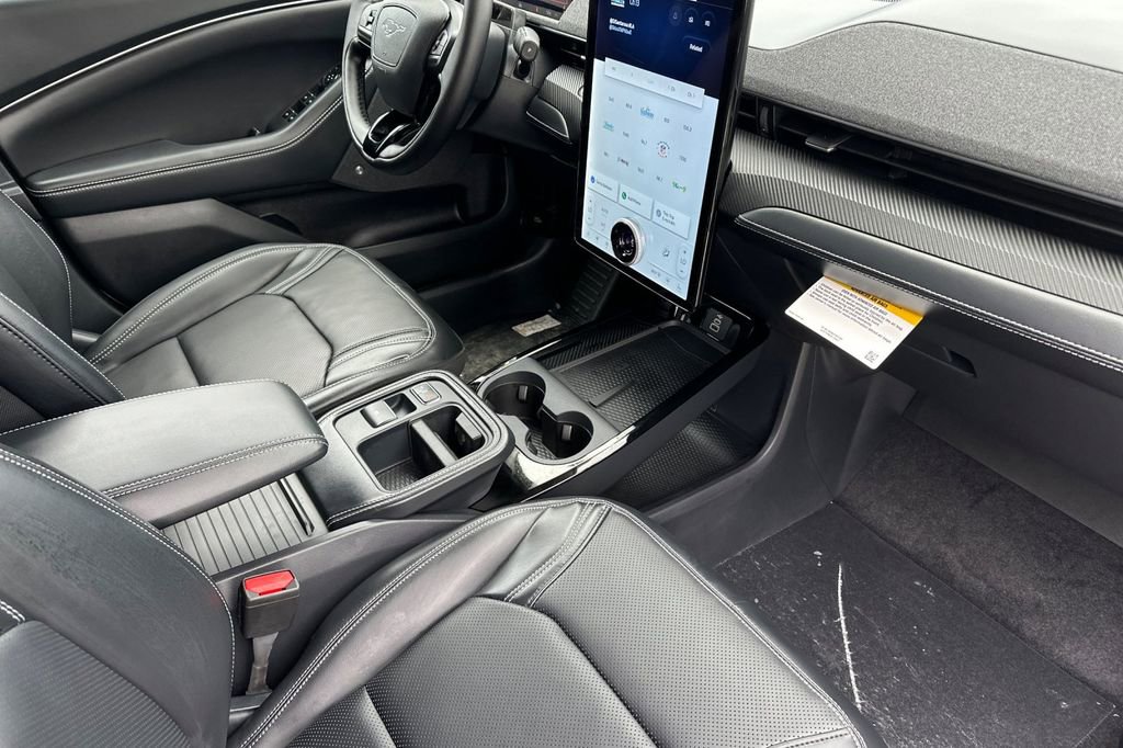 New 2025 Ford Mustang Mach-E Premium image 14