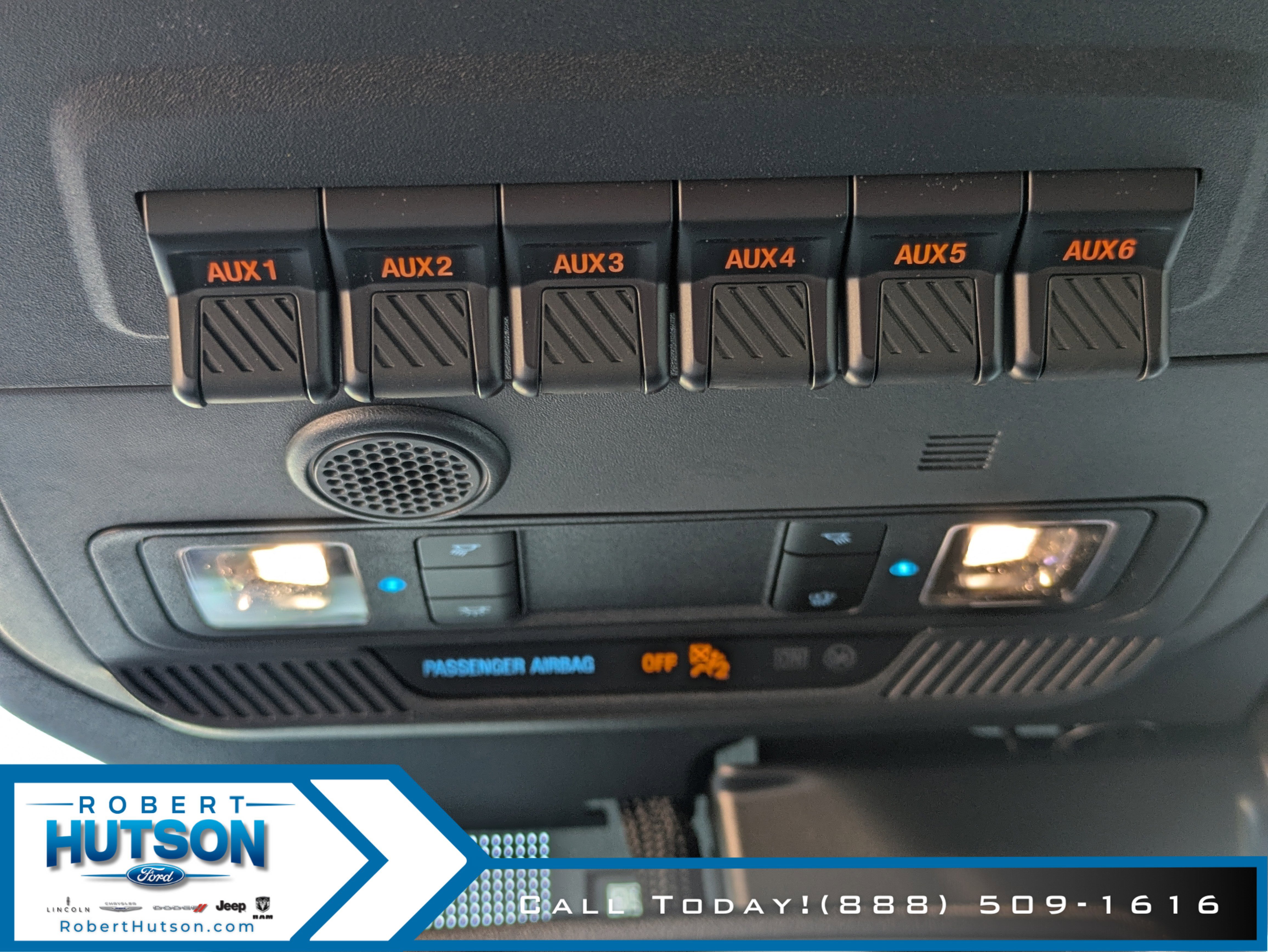 New 2025 Ford Bronco Raptor image 37