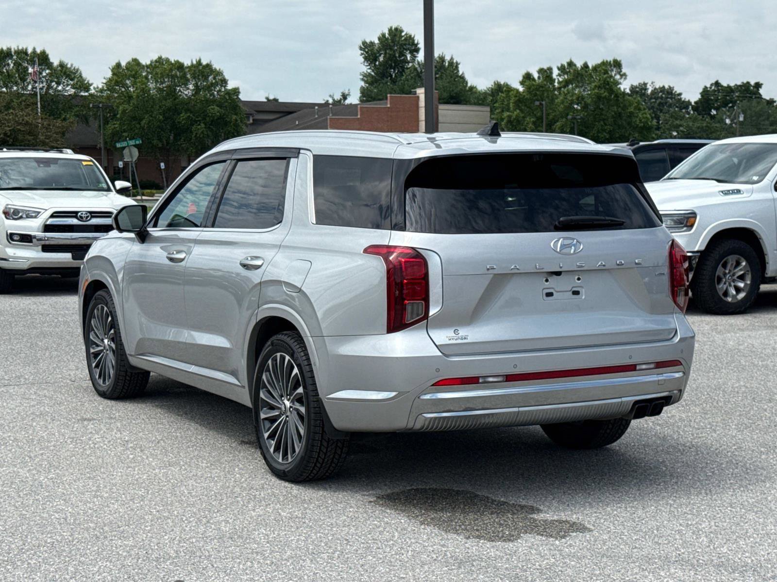 Used 2023 Hyundai Palisade Calligraphy AWD/4WD image 27