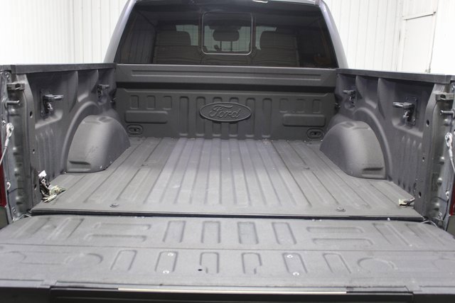 Used 2019 Ford F150 Raptor w/ Equipment Group 802A Luxury image 7