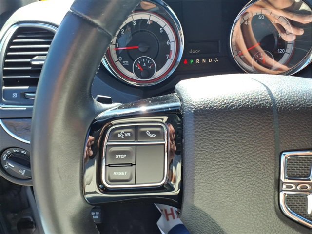 Used 2019 Dodge Grand Caravan SXT image 14