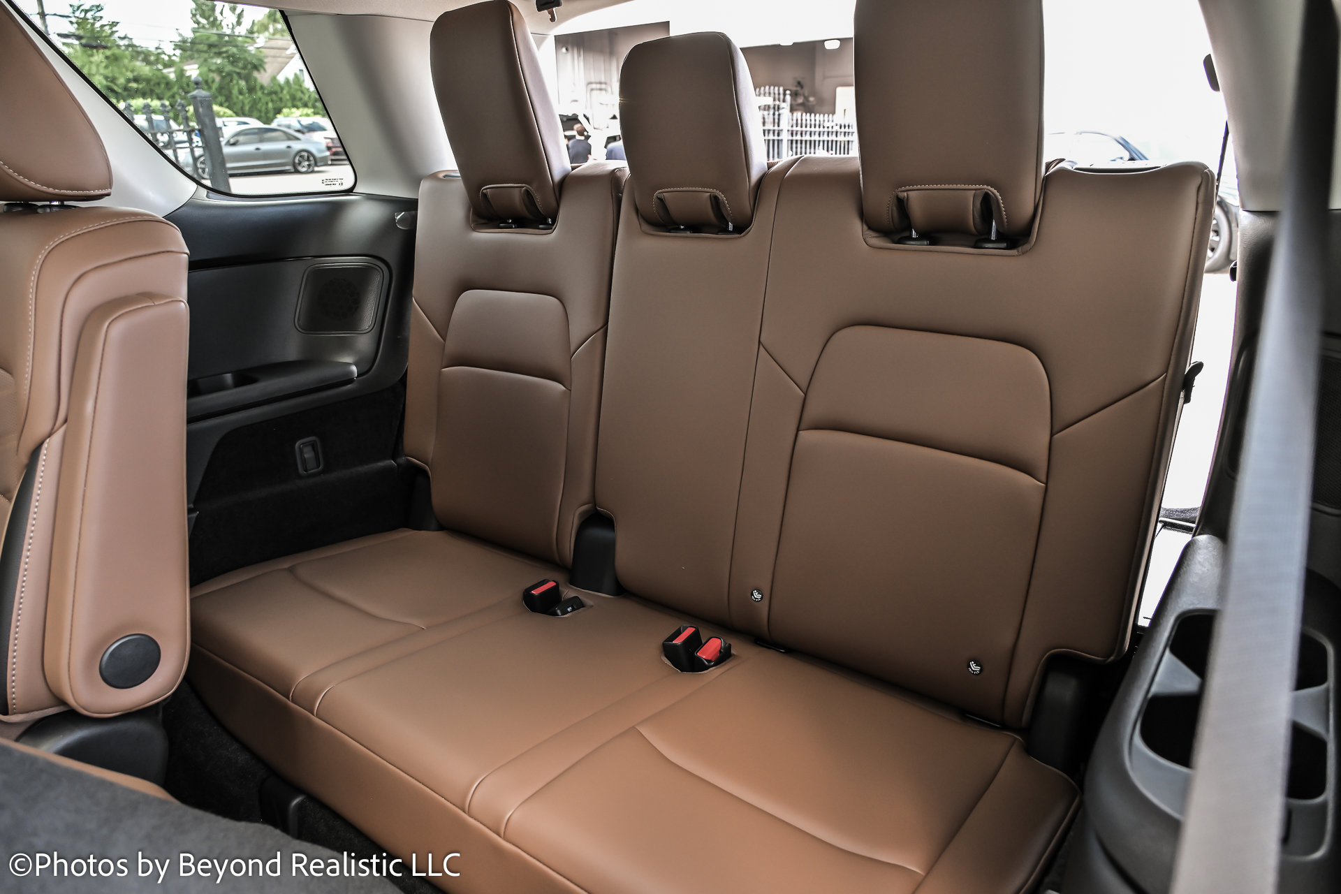 Used 2025 Nissan Pathfinder Platinum image 19