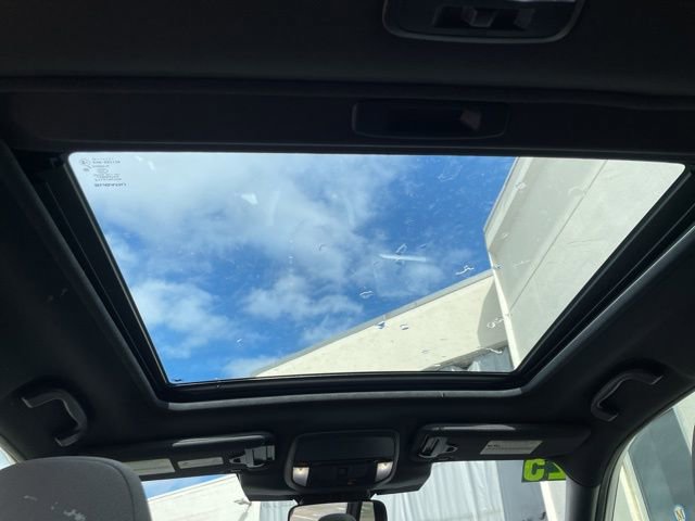 Used 2025 Subaru Forester Premium image 28