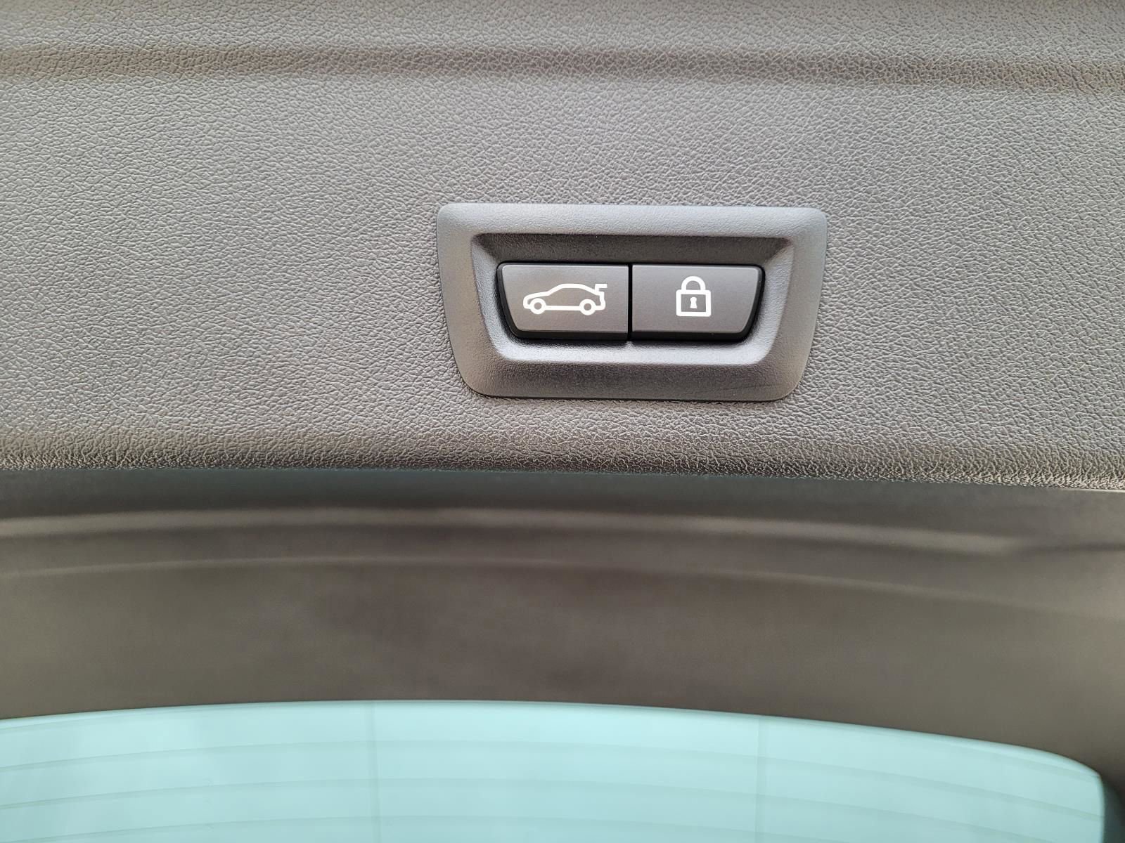 Used 2023 BMW X6 M w/ Competition Package image 16