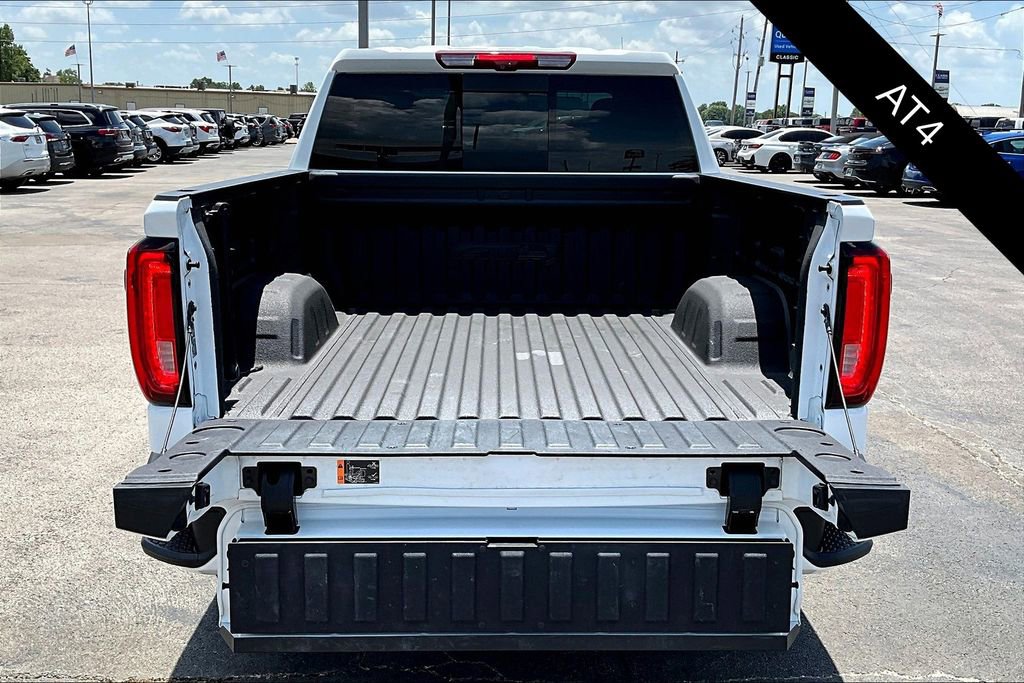 Used 2024 GMC Sierra 1500 AT4 w/ Technology Package image 7