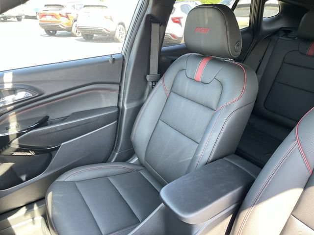 New 2026 Chevrolet Trax RS w/ Sunroof Package FWD image 24