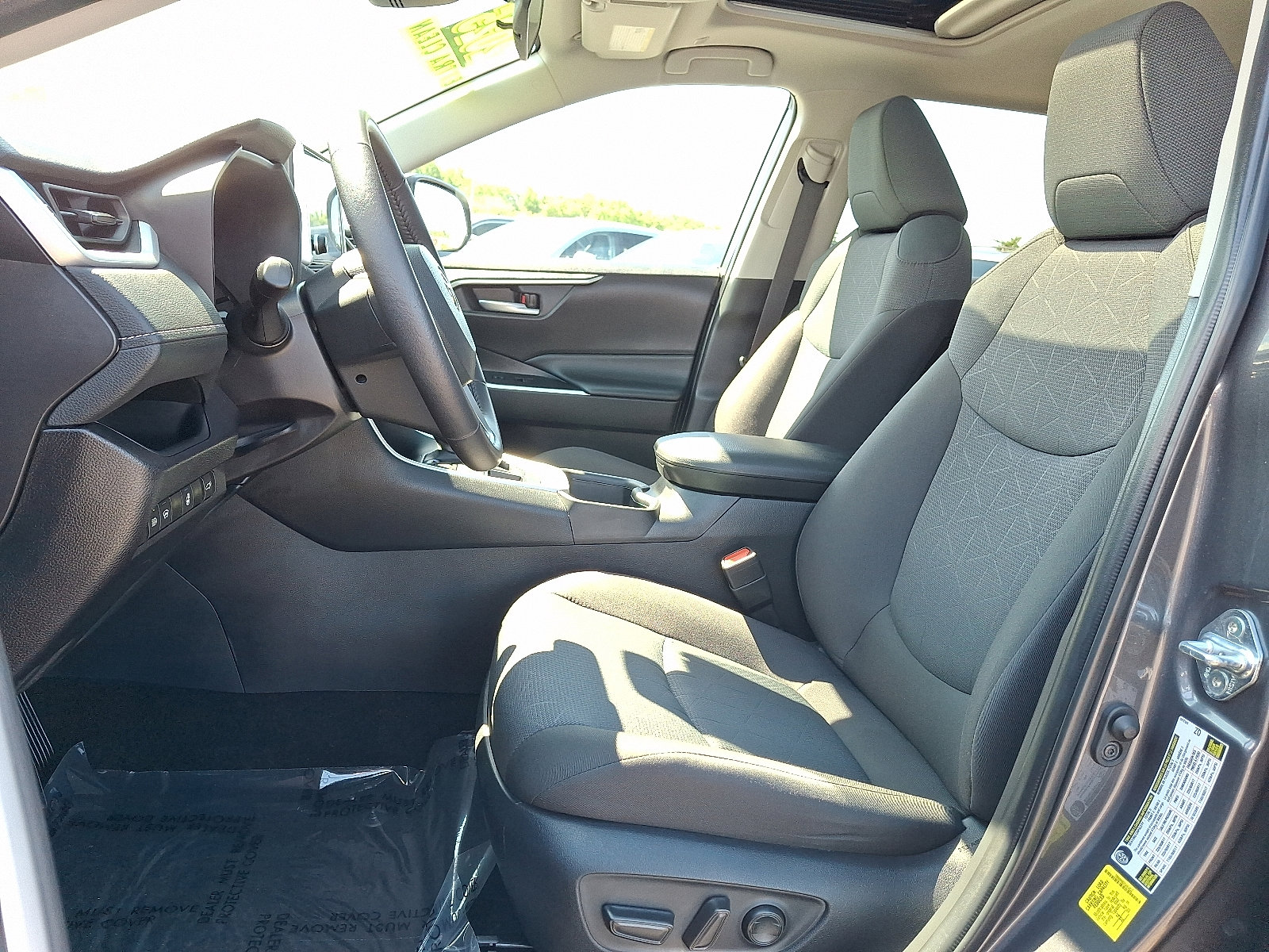 Certified 2025 Toyota RAV4 XLE image 14