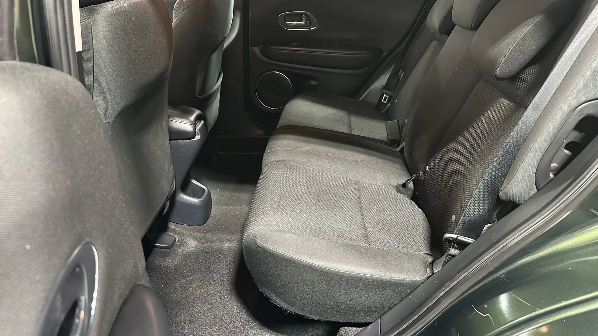 Used 2017 Honda HR-V EX image 11
