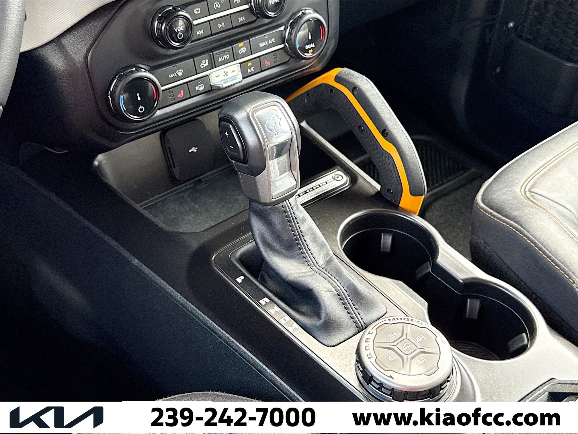 Used 2022 Ford Bronco Badlands image 26