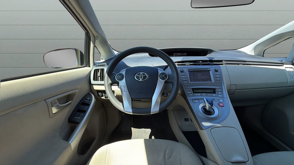 Used 2013 Toyota Prius Two FWD image 11