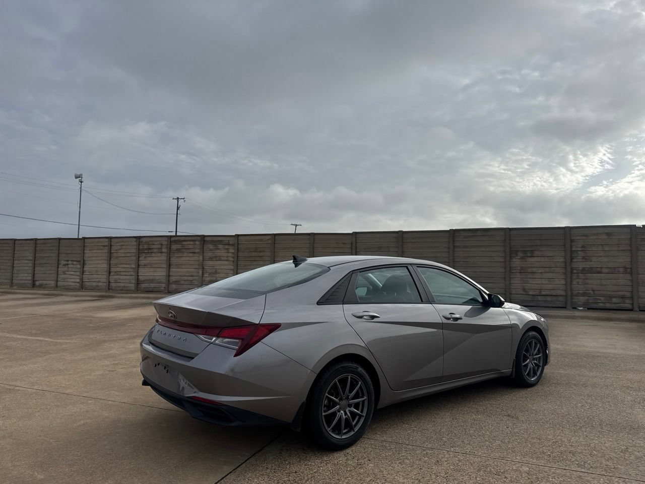 Used 2023 Hyundai Elantra SEL w/ Convenience Package FWD image 21