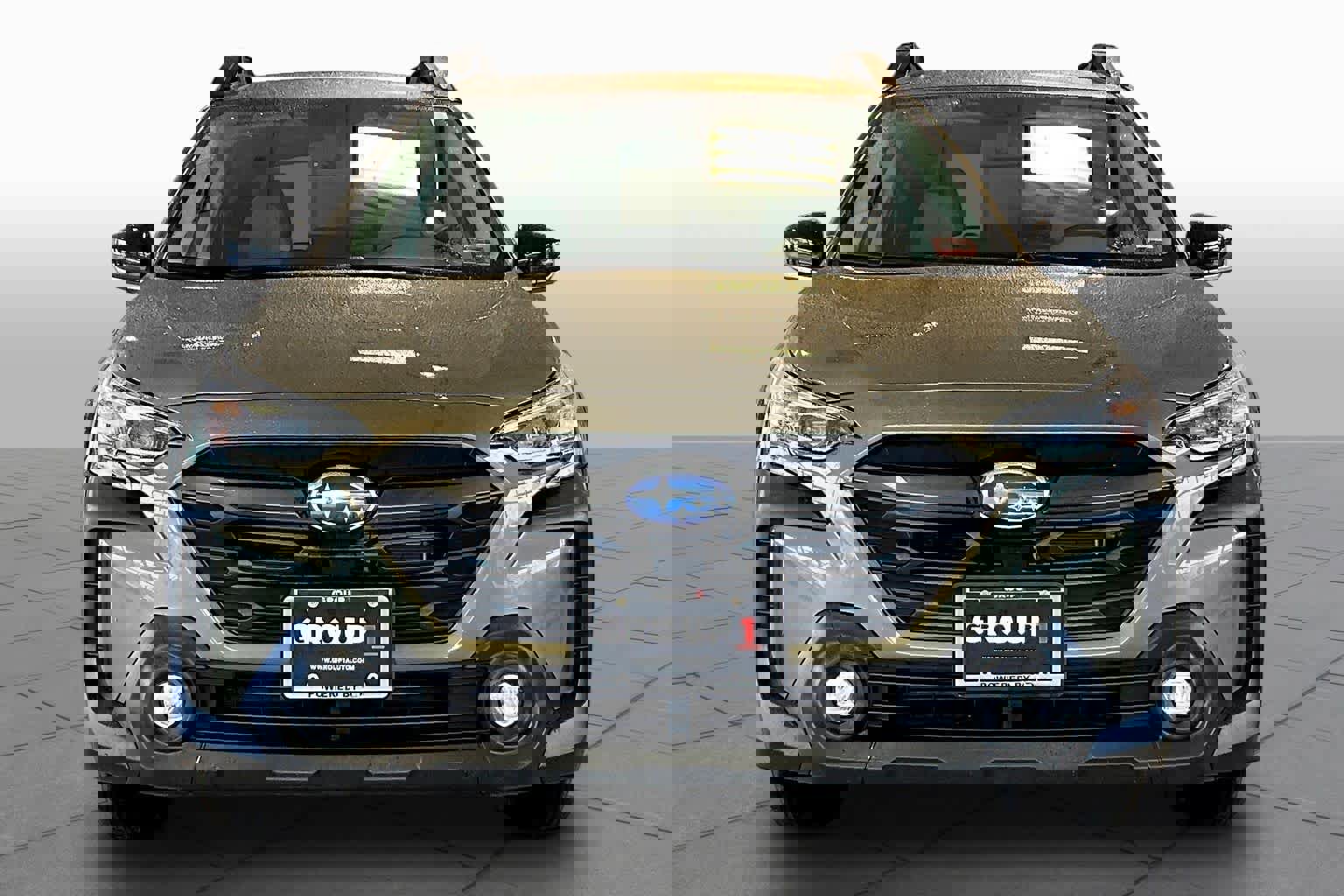 Used 2025 Subaru Outback Premium image 4