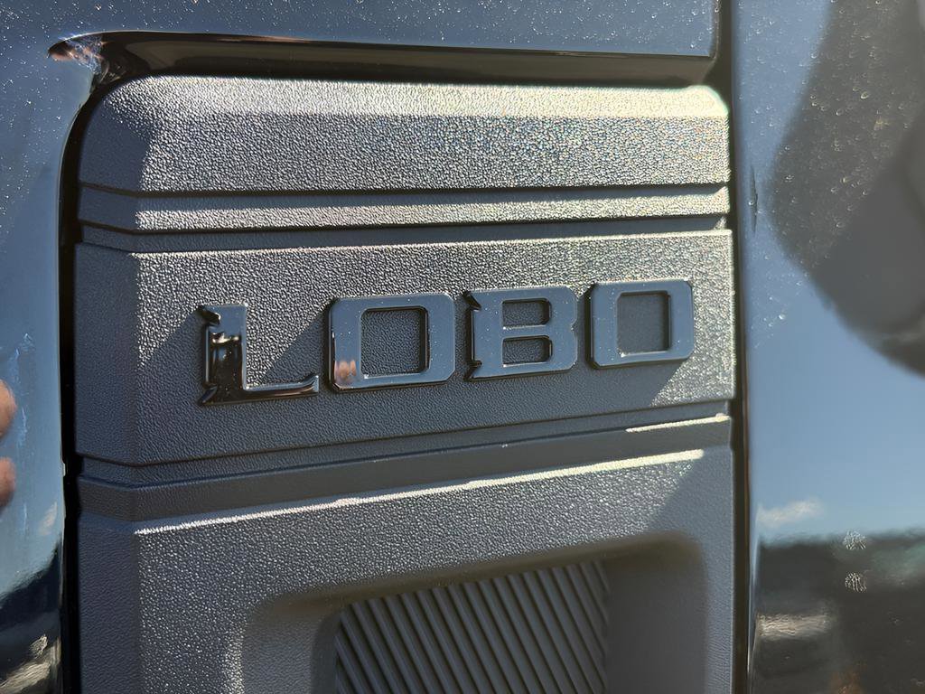 New 2025 Ford Maverick Lobo AWD/4WD image 19