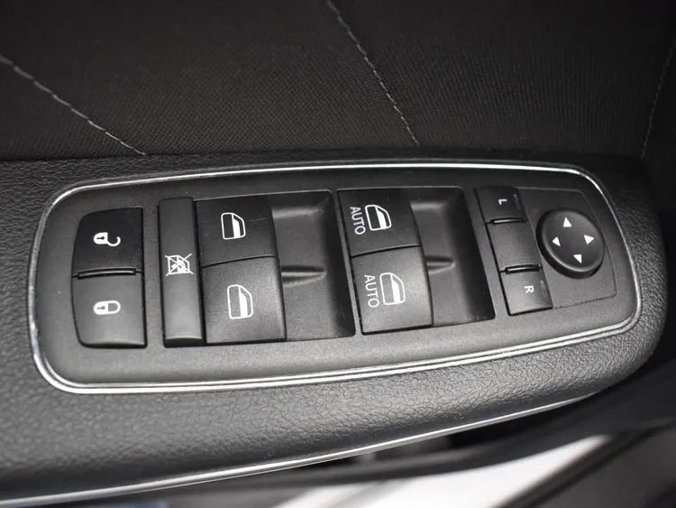 Used 2023 Dodge Charger SXT RWD image 20