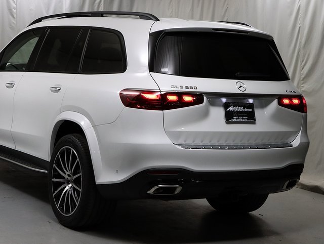 Certified 2025 Mercedes-Benz GLS 580 4MATIC image 8