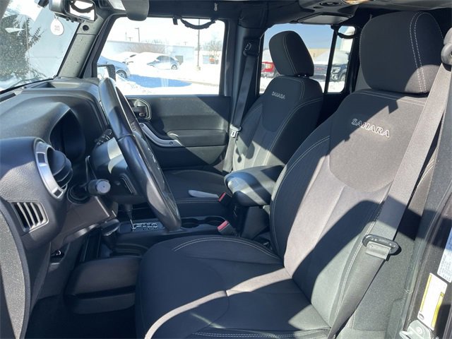 Used 2018 Jeep Wrangler Unlimited Sahara w/ Dual Top Group image 11