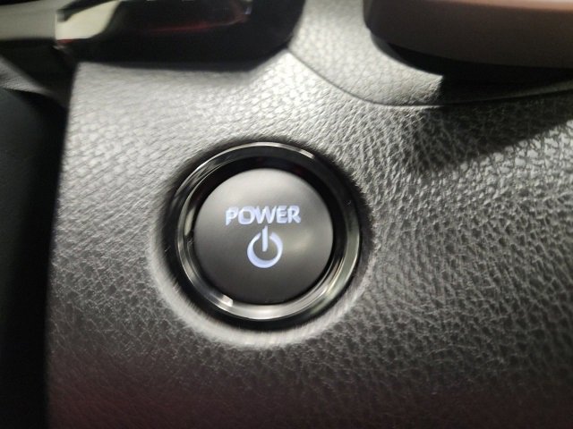 Used 2025 Toyota Camry XSE w/ Premium Package image 55