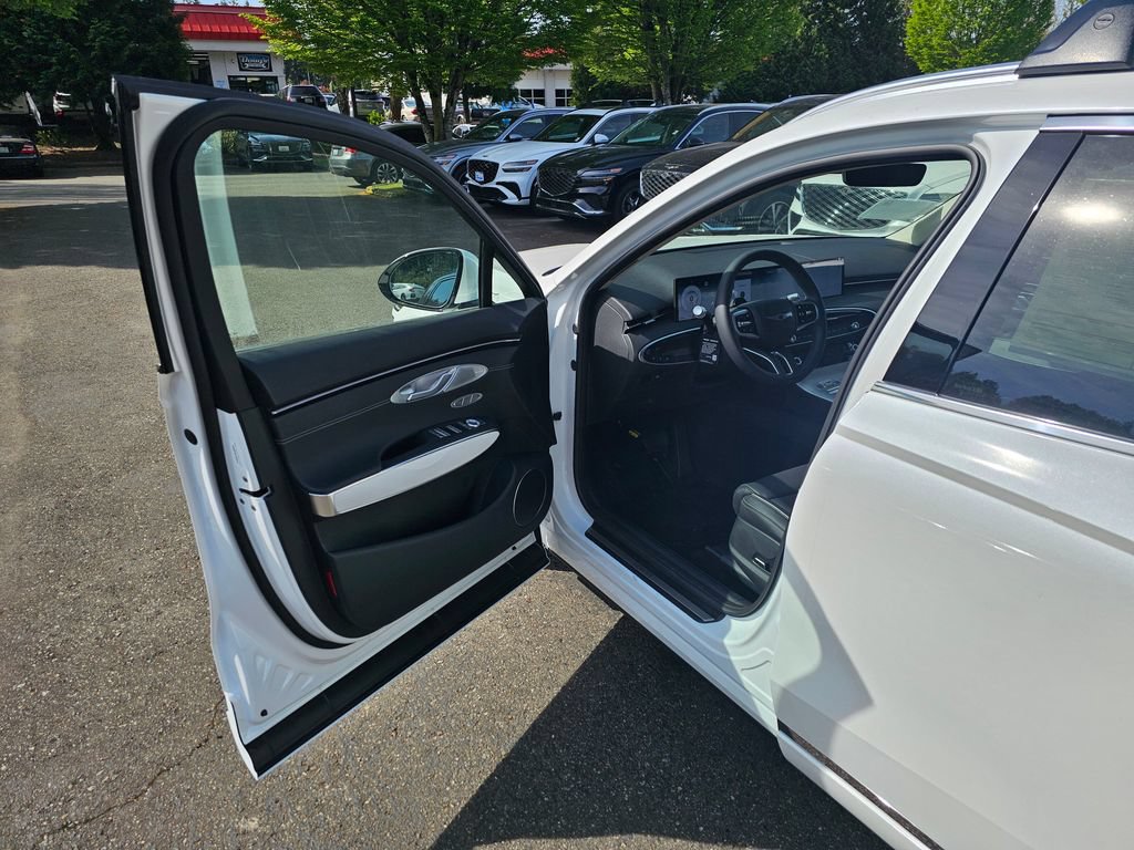 New 2026 Genesis GV70 2.5T Advanced AWD/4WD image 20