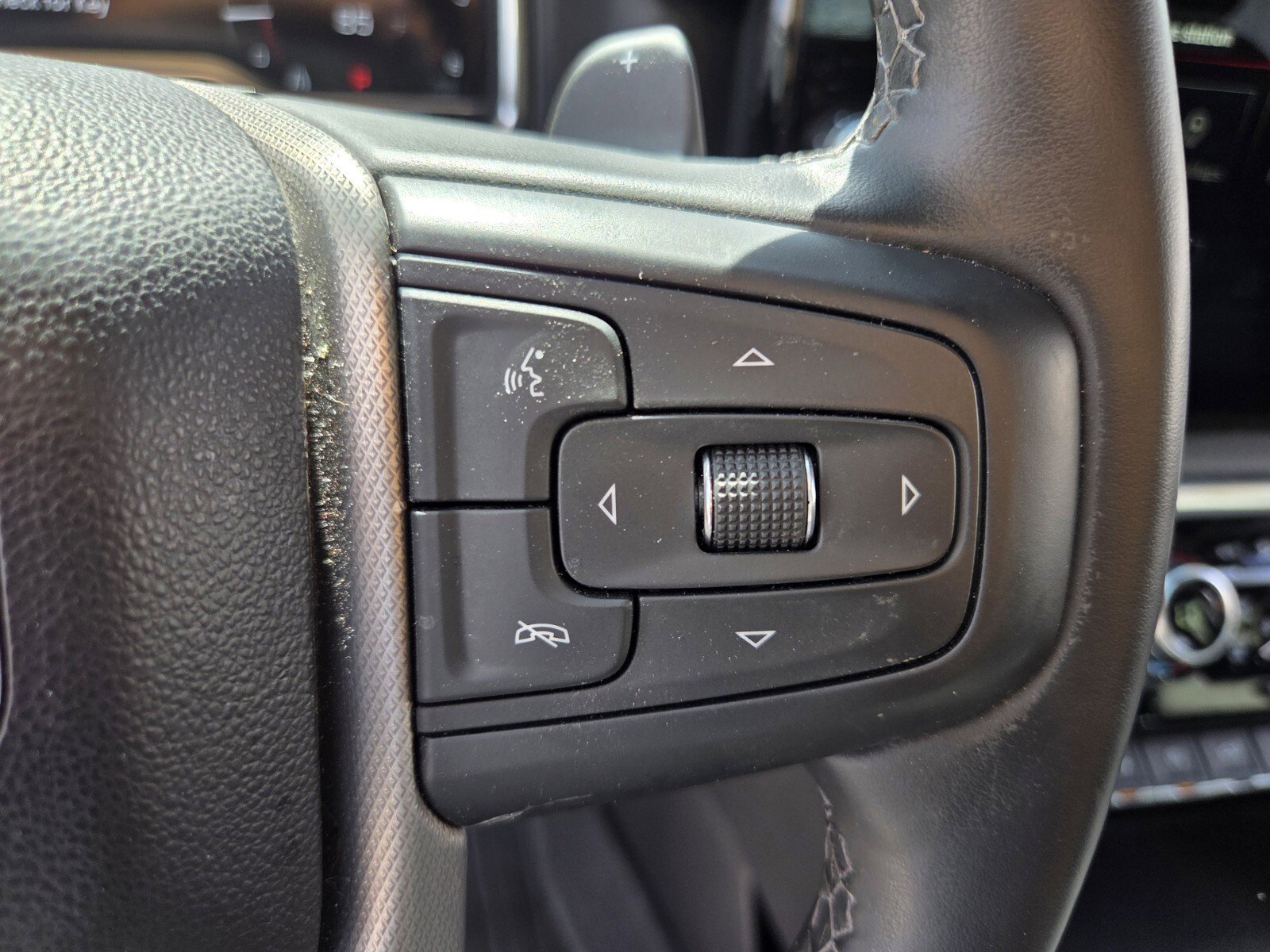Used 2025 GMC Sierra 1500 Denali RWD image 22