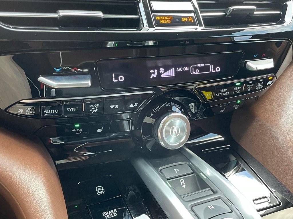 Used 2023 Acura MDX Technology image 16