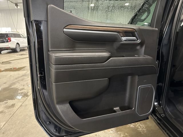 Used 2023 Chevrolet Silverado 1500 RST AWD/4WD image 27