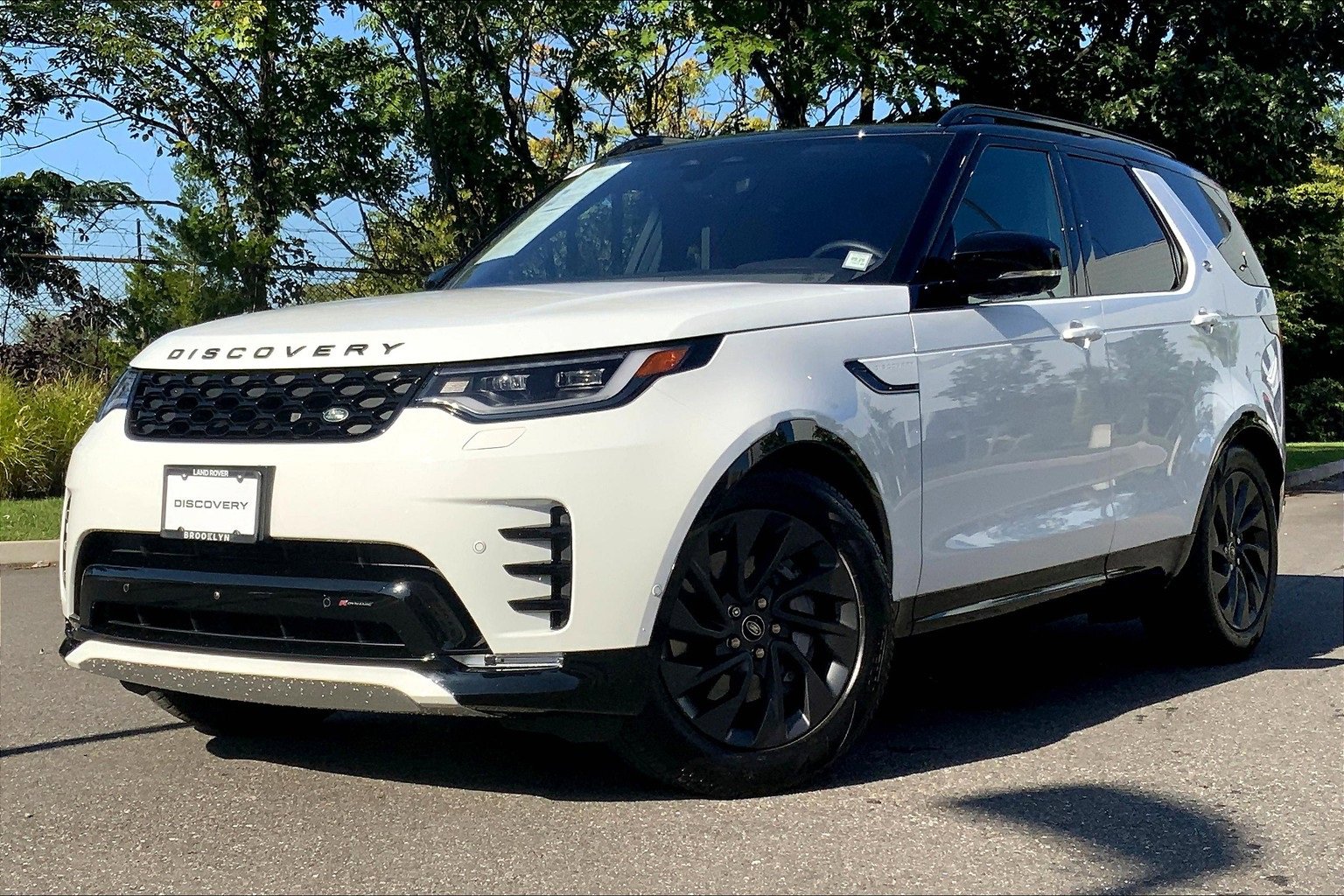 Used 2023 Land Rover Discovery S R-Dynamic