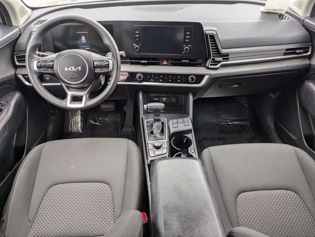 Used 2024 Kia Sportage LX image 24