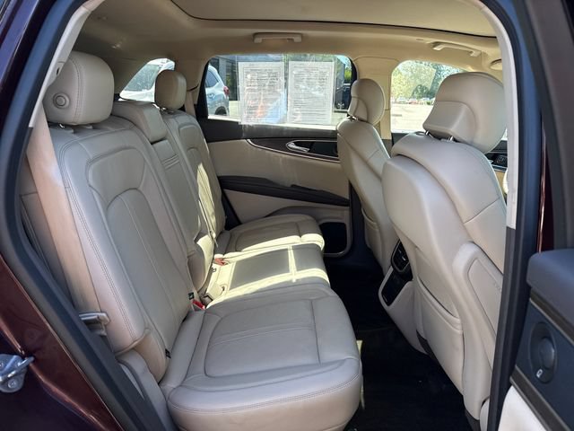 Used 2018 Lincoln MKX Reserve w/ Driver Assistance Package AWD/4WD image 10