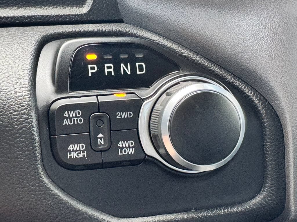 Used 2023 RAM 1500 Big Horn AWD/4WD image 25