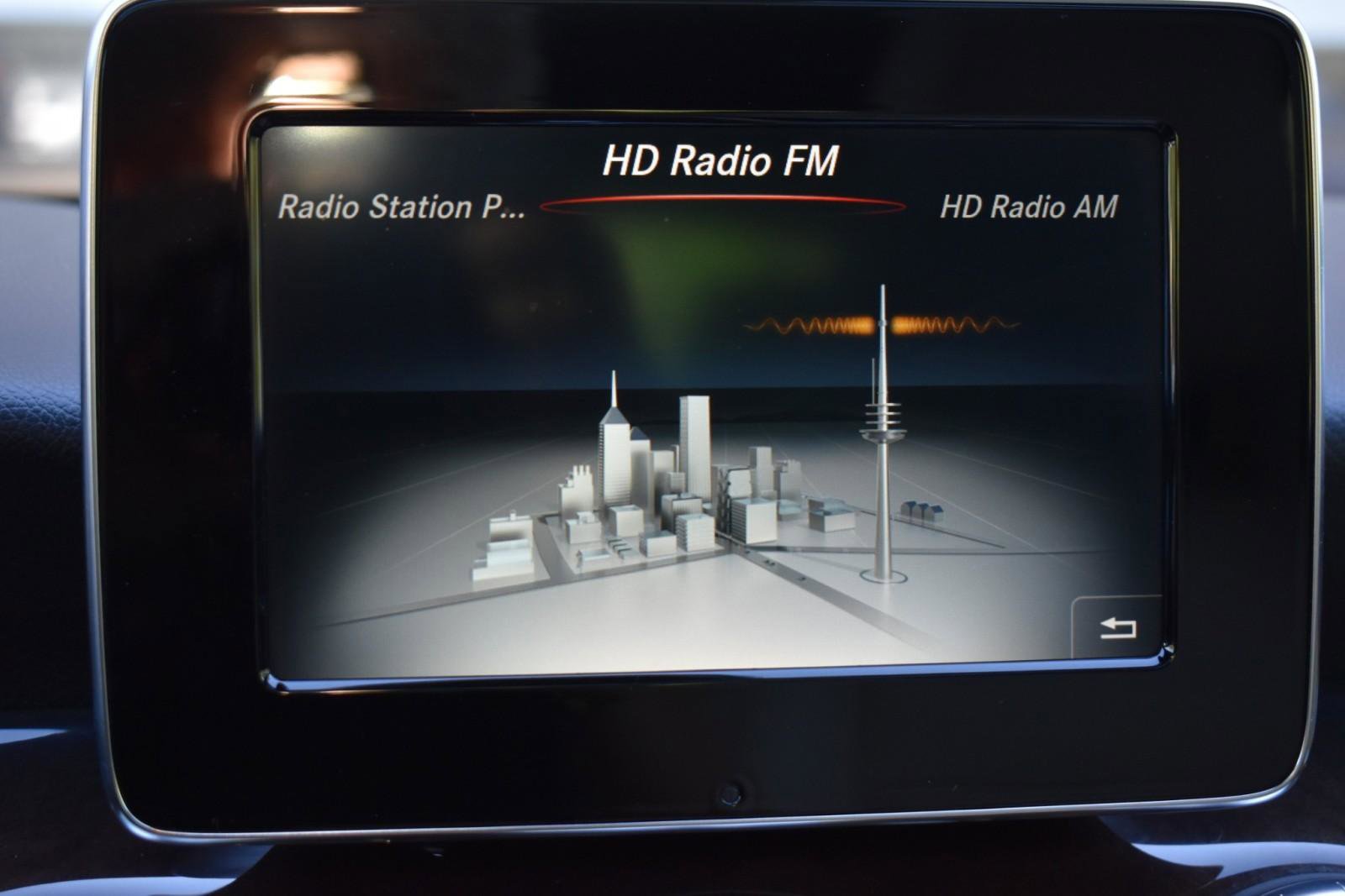 Used 2015 Mercedes-Benz CLA 250 image 22