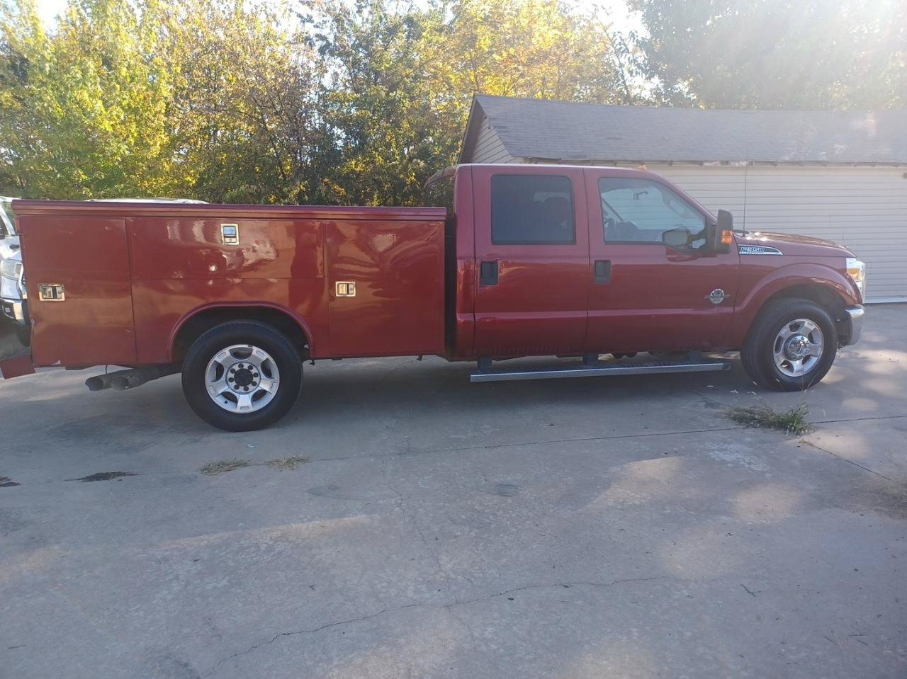 Used 2015 Ford F350 XLT RWD image 4