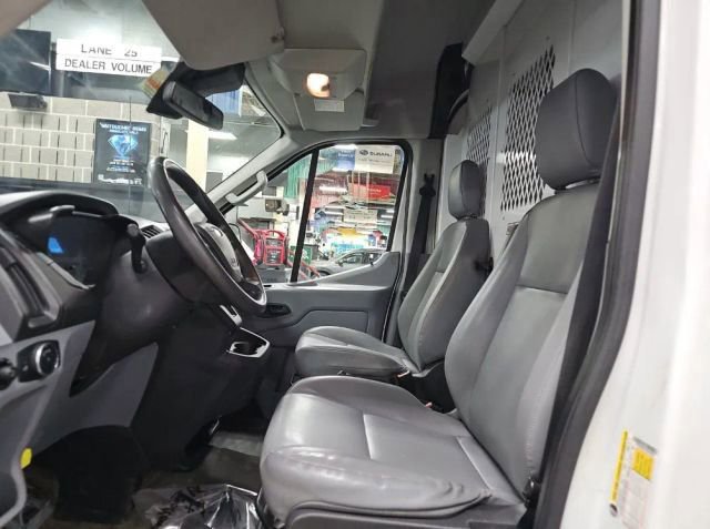 Used 2015 Ford Transit 250 148 Medium Roof image 9