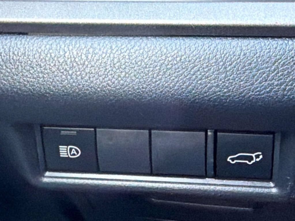 Certified 2024 Toyota Grand Highlander FWD image 22