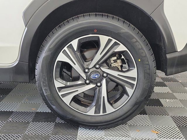 Used 2024 Subaru Crosstrek 2.0i Premium AWD/4WD image 10
