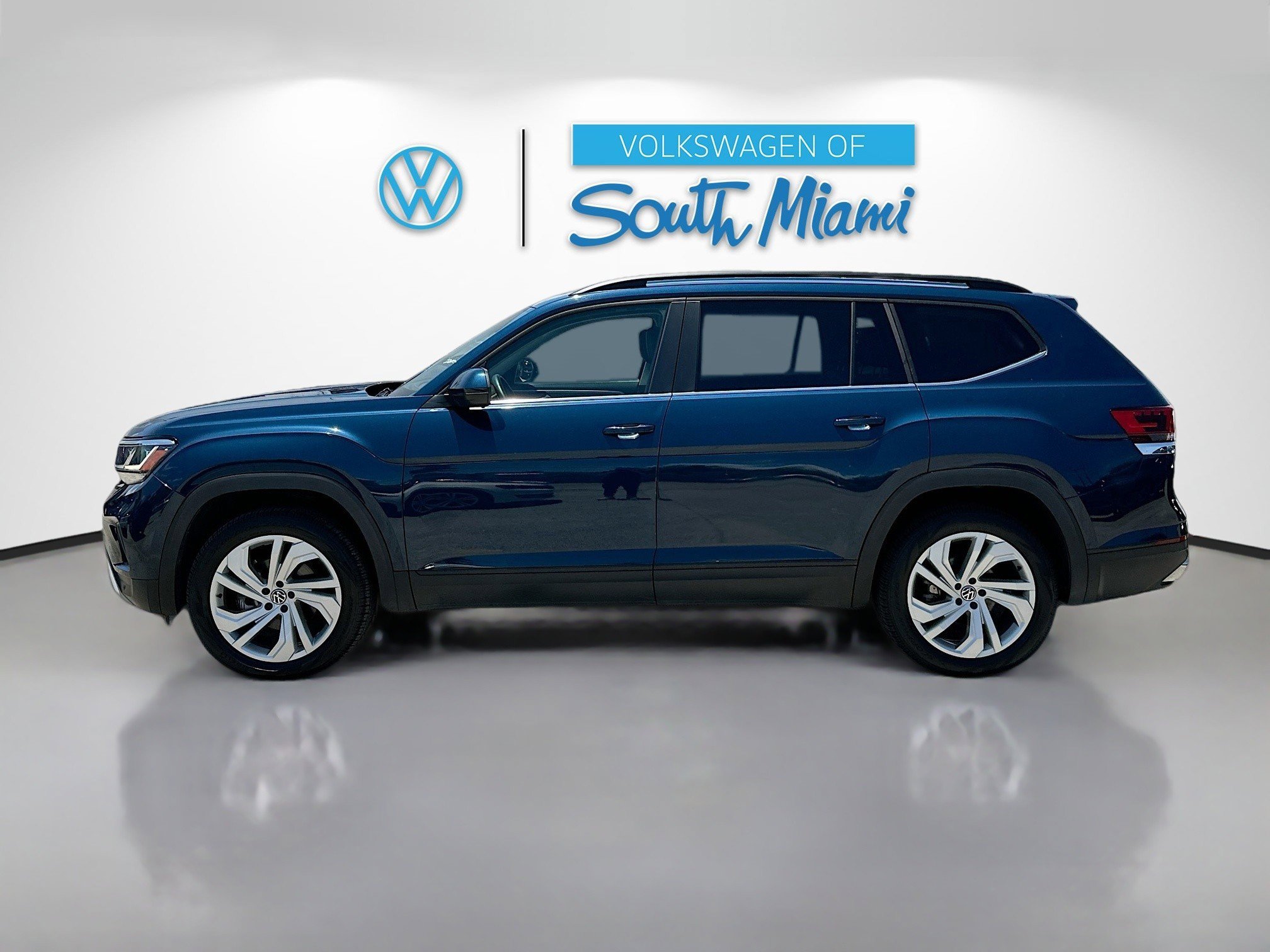 Used 2022 Volkswagen Atlas SE image 4