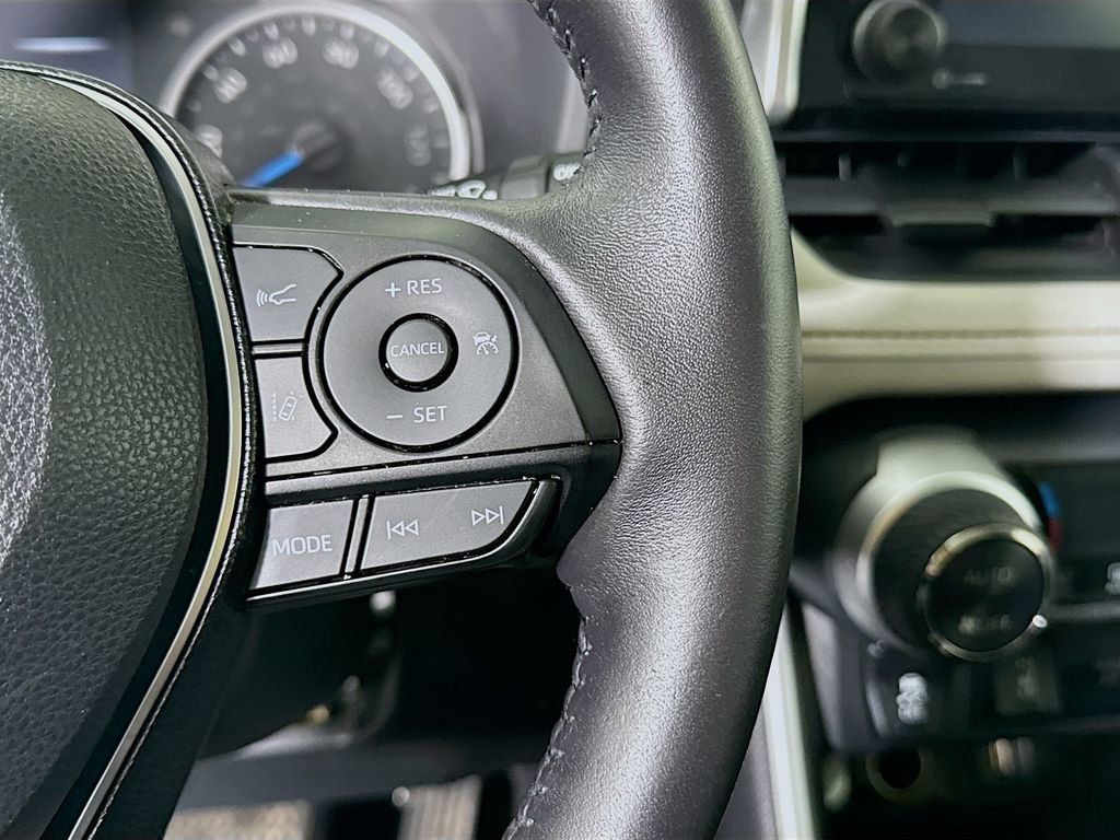 Certified 2021 Toyota RAV4 XLE w/ Convenience Package image 22