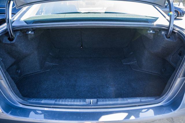 Used 2022 Subaru Legacy Premium image 11