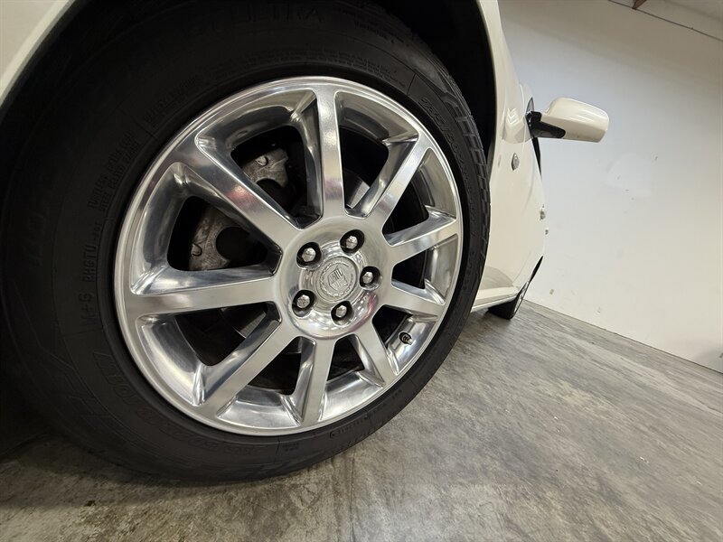 Used 2006 Cadillac STS V8 w/ Preferred Equipment Group RWD image 12