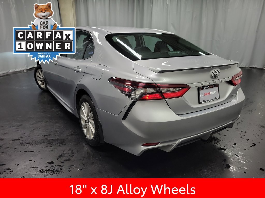 Used 2024 Toyota Camry SE FWD image 6