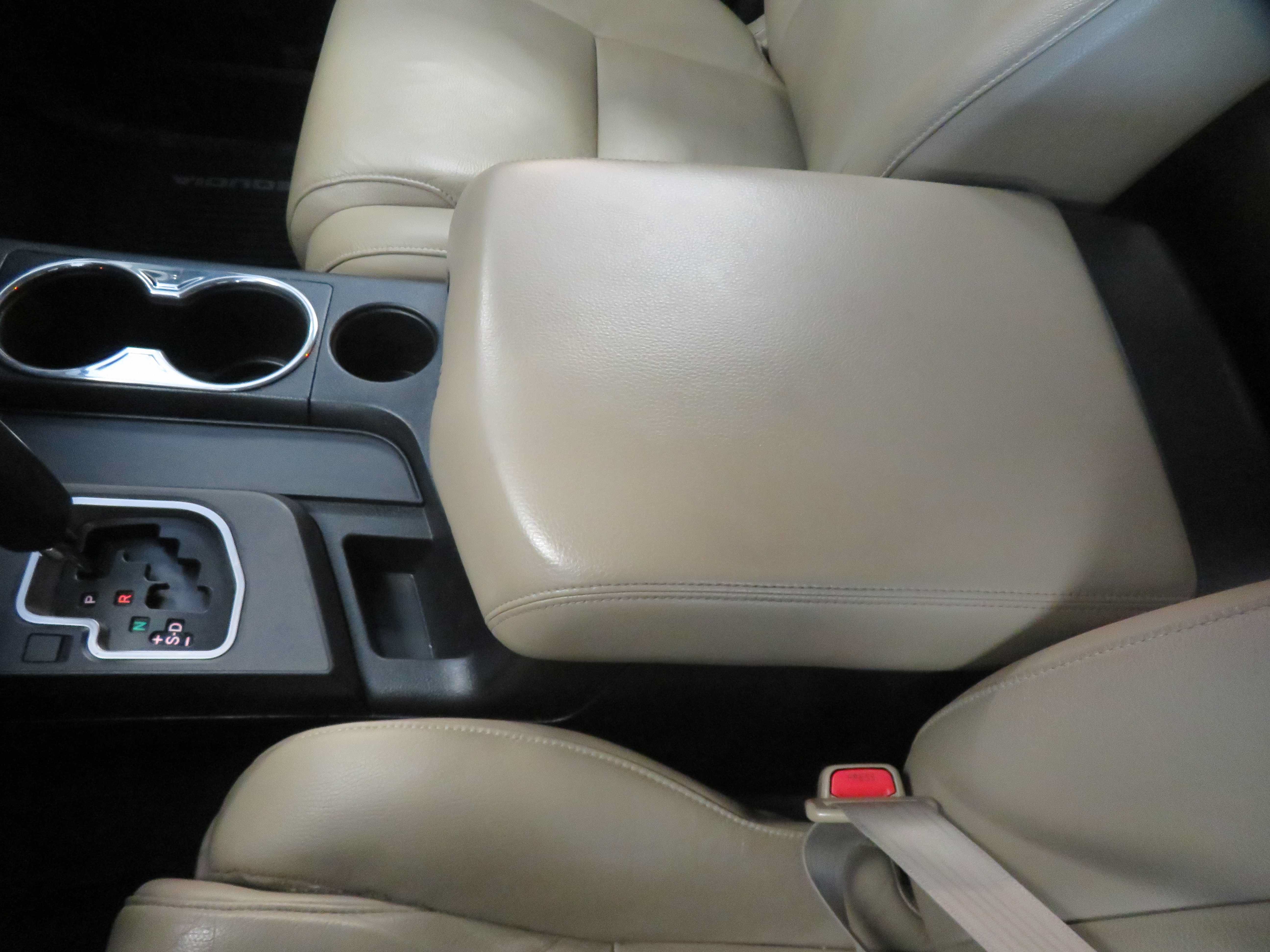 Used 2020 Toyota Sequoia Limited w/ Safety & Convenience Package AWD/4WD image 58