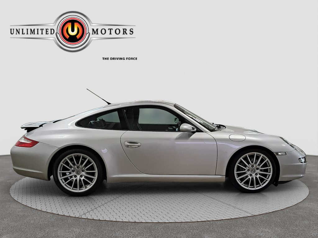 Used 2005 Porsche 911 Carrera RWD image 2