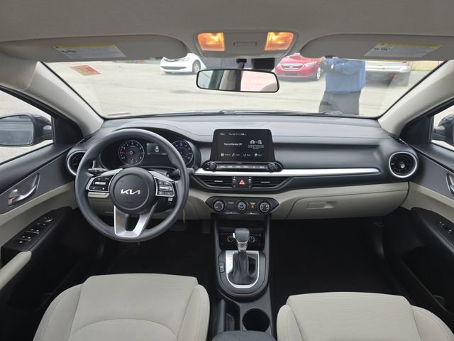 Used 2023 Kia Forte LXS w/ LXS Technology Package image 15