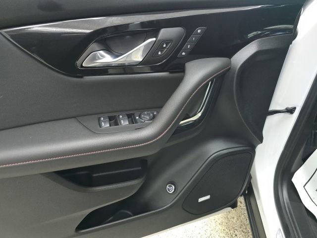 Used 2025 Chevrolet Blazer RS w/ Driver Confidence II Package image 14
