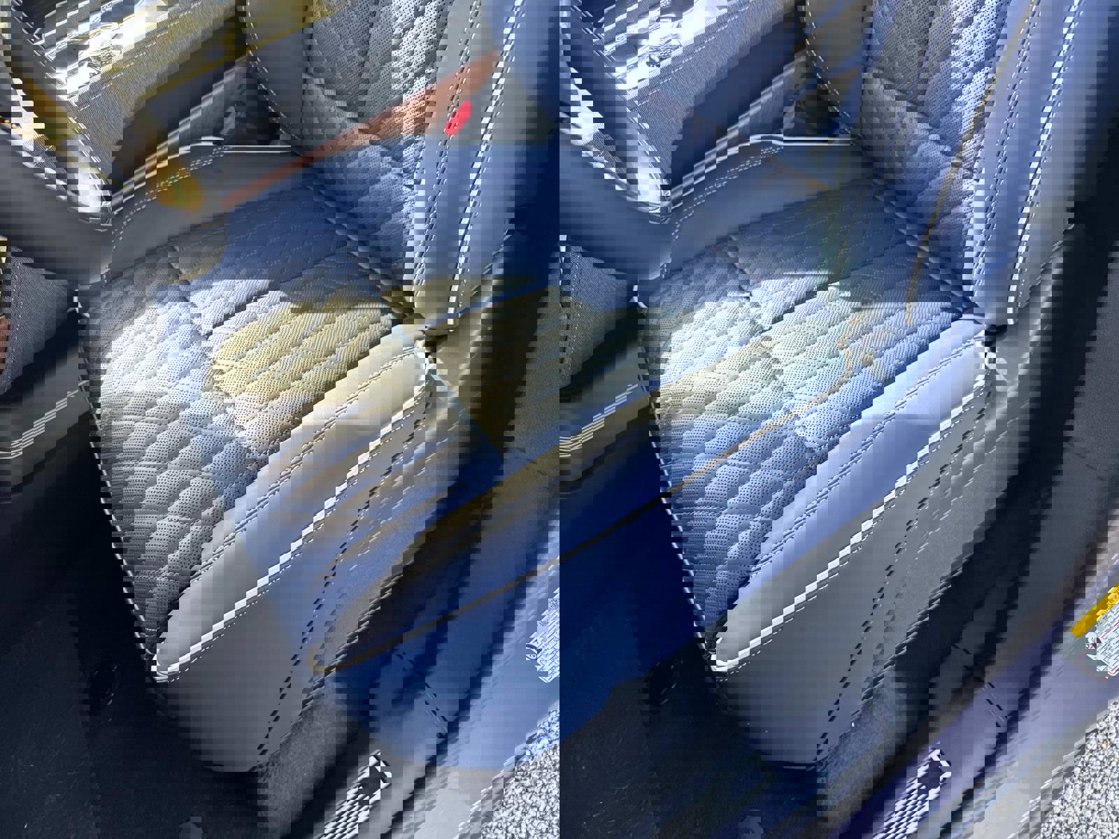 New 2026 Cadillac Vistiq Premium Luxury image 13