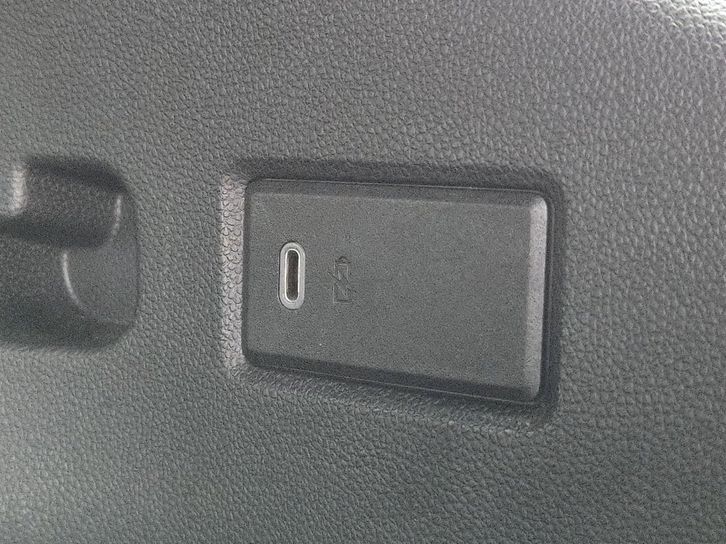 Used 2021 Chevrolet Tahoe Premier image 35